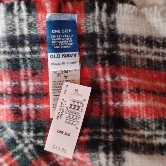 NWT Old Navy scarves bundle of three - Picture 2 of 2
